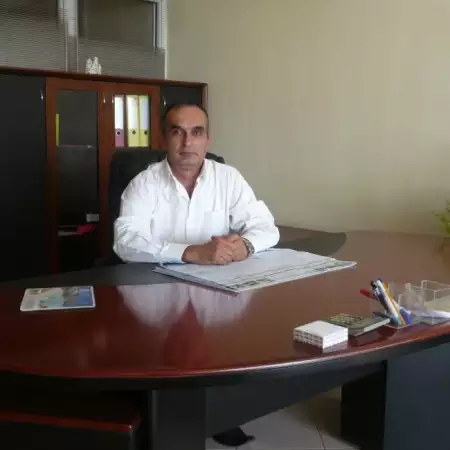 huseyin, 52Russia