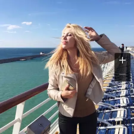 Alina, 41Russia 