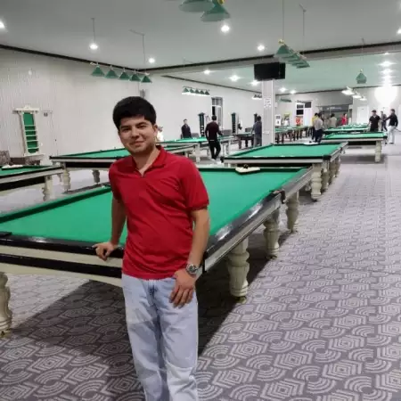 Umar, 25Russia