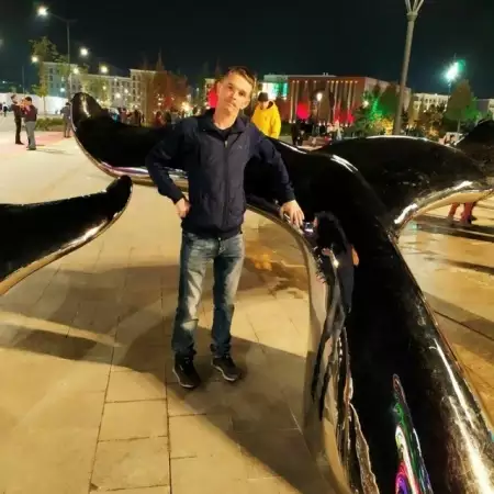 albert, 39Uzbekistan 