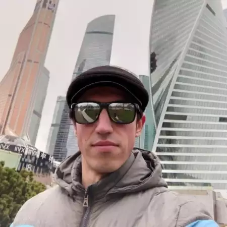 Almir, 32Russia 