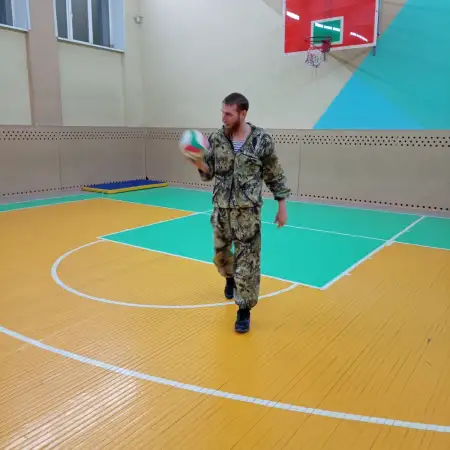 Rafis, 39Russia