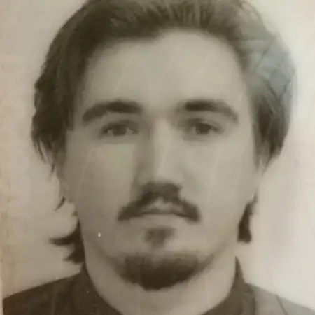 Rөstәm, 32Russia 
