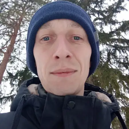 Ramil, 35 Russia