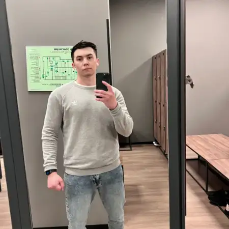 Radmir, 32Russia
