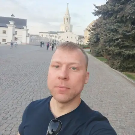 Ilnur, 37Russia 