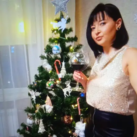 Dinara, 39Russia 