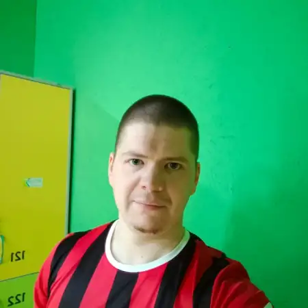 Damir, 34Russia