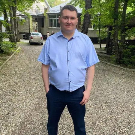 Rifat, 38 Russia