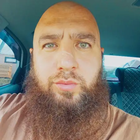 Soltan, 40Russia