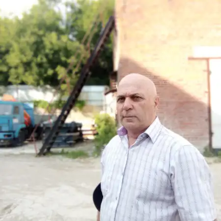 djamal, 65Russia 
