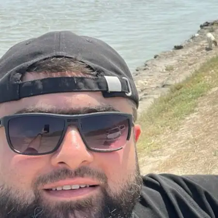 Umar, 41Azerbaijan