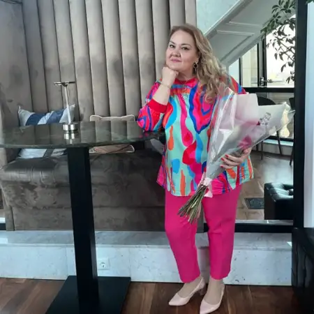 Zarina, 52Russia 