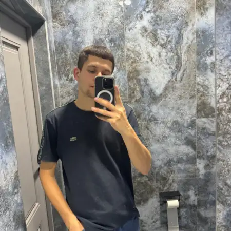 Ilham, 22Russia