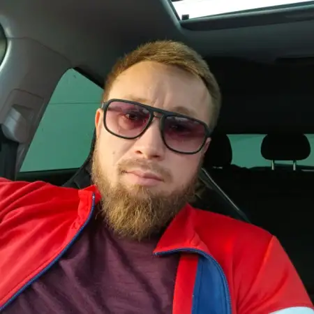 Nurmuhamma, 33Russia 
