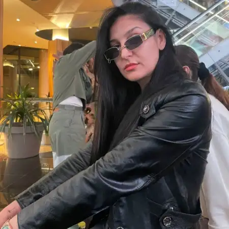 Eyla, 42Russia