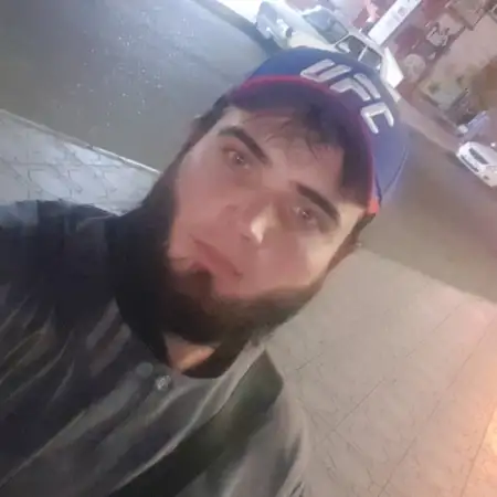 Ali, 31Russia