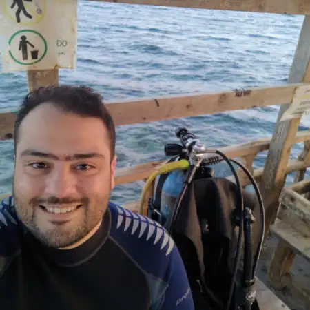 Hosam, 40Saudi Arabia 