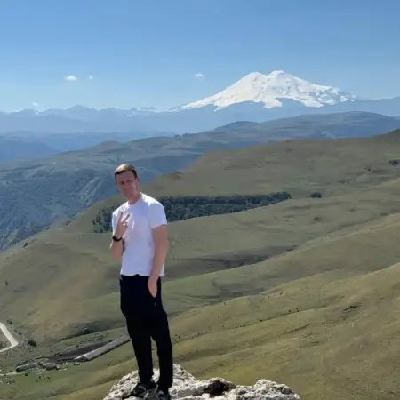 Azat, 35Russia 