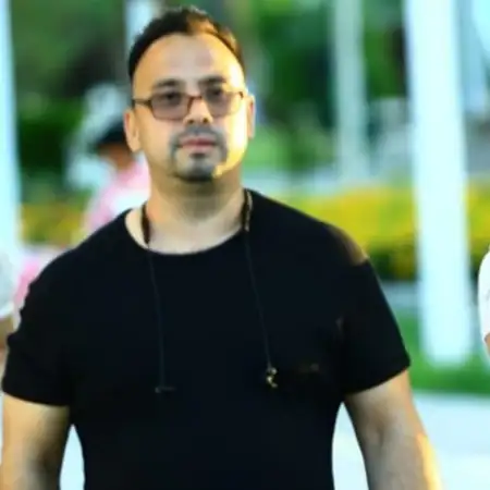 Amir, 46Russia