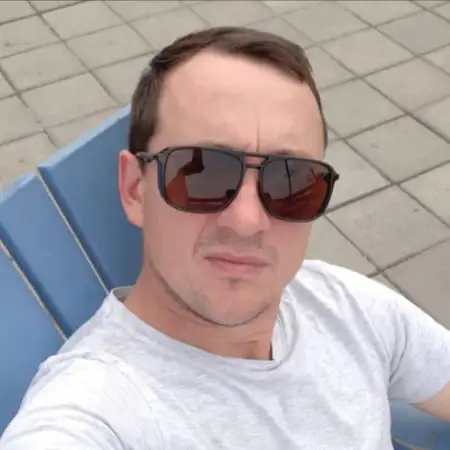 Marat, 38Russia