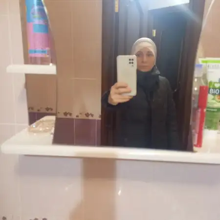 Regina, 35Russia 