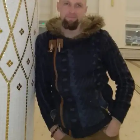 Eduard, 41Russia 