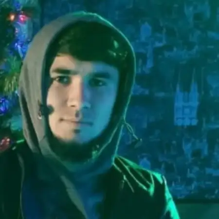 Samir, 27Russia 