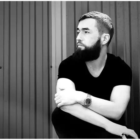 Rasul, 32Russia 