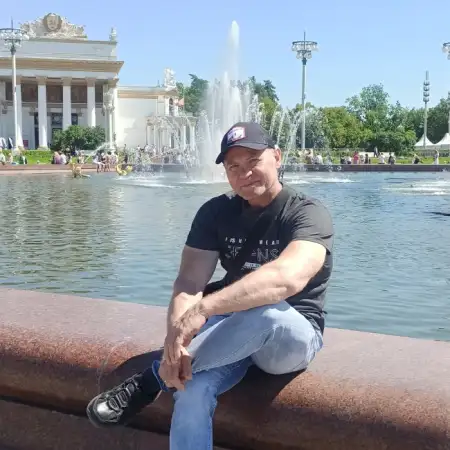 Renat, 58Russia 