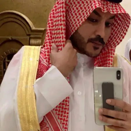 Muhannad, 32Saudi Arabia 