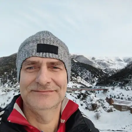 Nikolay, 58Russia 