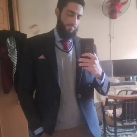 Amr, 32Egypt 