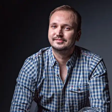 Shamil, 37Russia