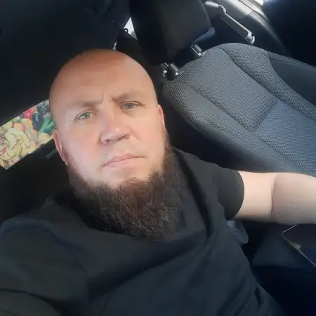 irek, 49Russia 
