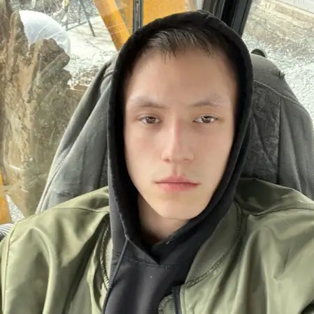Erik, 23Russia