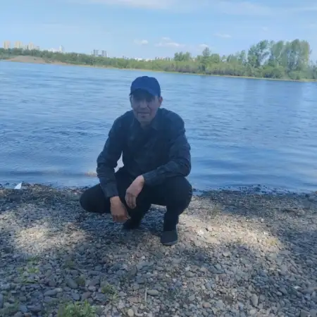 Shavkat, 46Uzbekistan