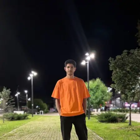 Mustafa, 23Russia