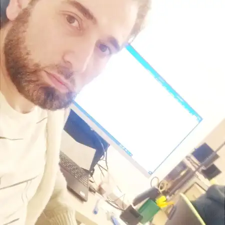 Ahmad, 45Russia 