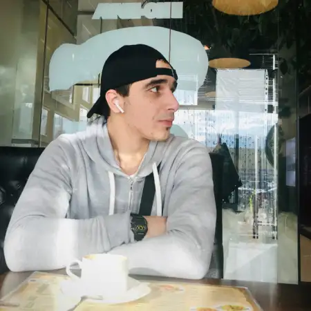 Ahmad, 30Russia 