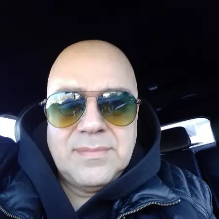 Robert, 54Russia 
