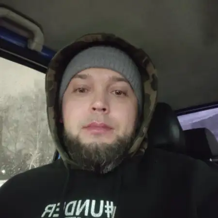 Robert, 41Russia