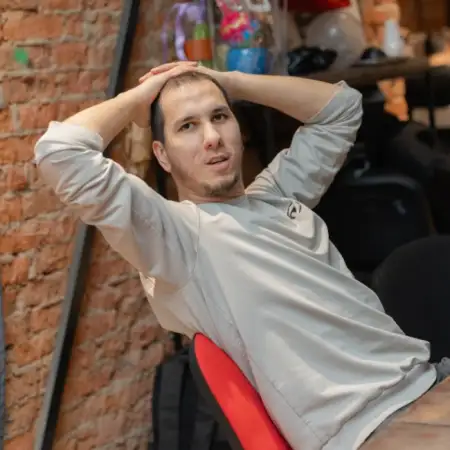 Zobir, 28Russia