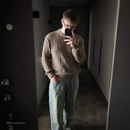 Yuriy, 25Russia 