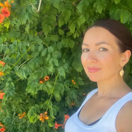 Regina, 39Russia 