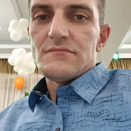 Zaur, 46Russia 