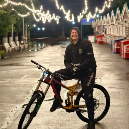 Damir, 40Russia