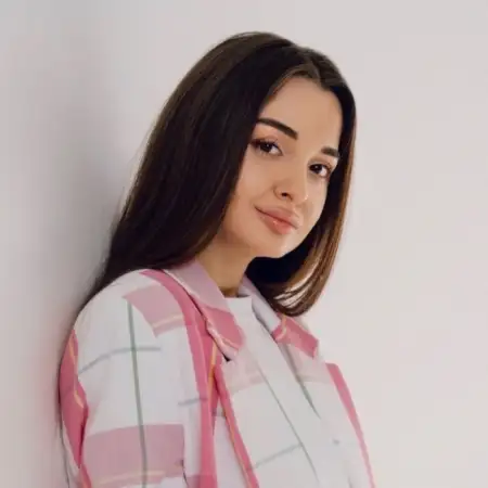 Diana, 33Russia 