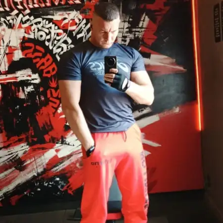Ruslan, 46Russia 