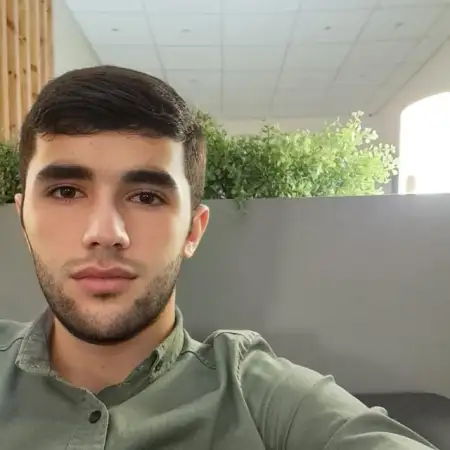 Ziioratsho, 28Russia
